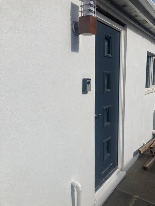 Lovely Studio Annex In Lilliput Poole Exterior foto